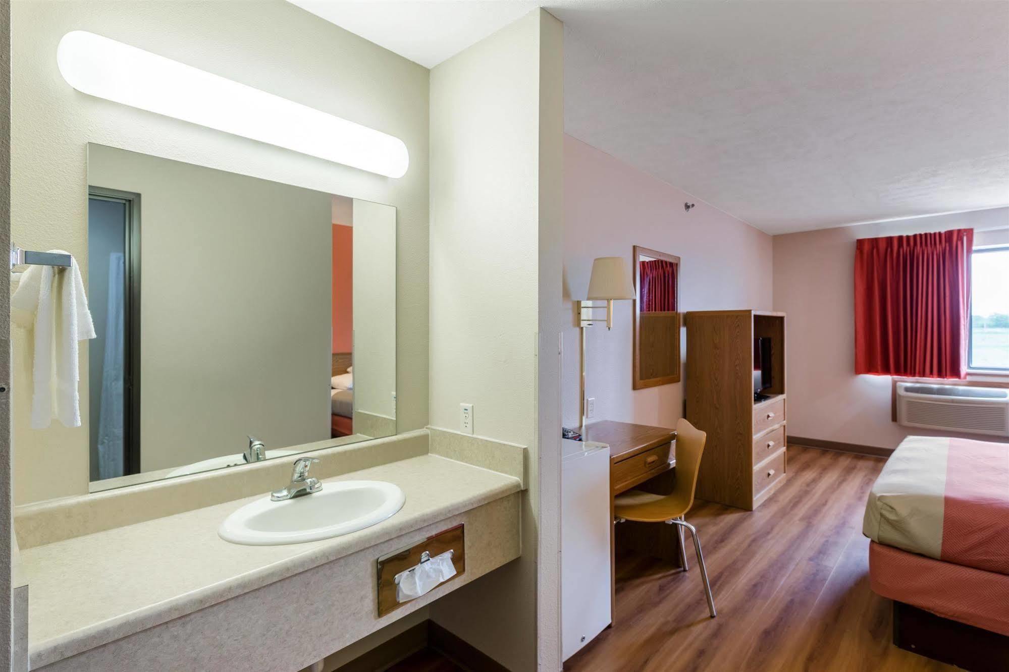 Motel 6 Percival Ia Dış mekan fotoğraf